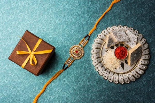 Rakhi Gift